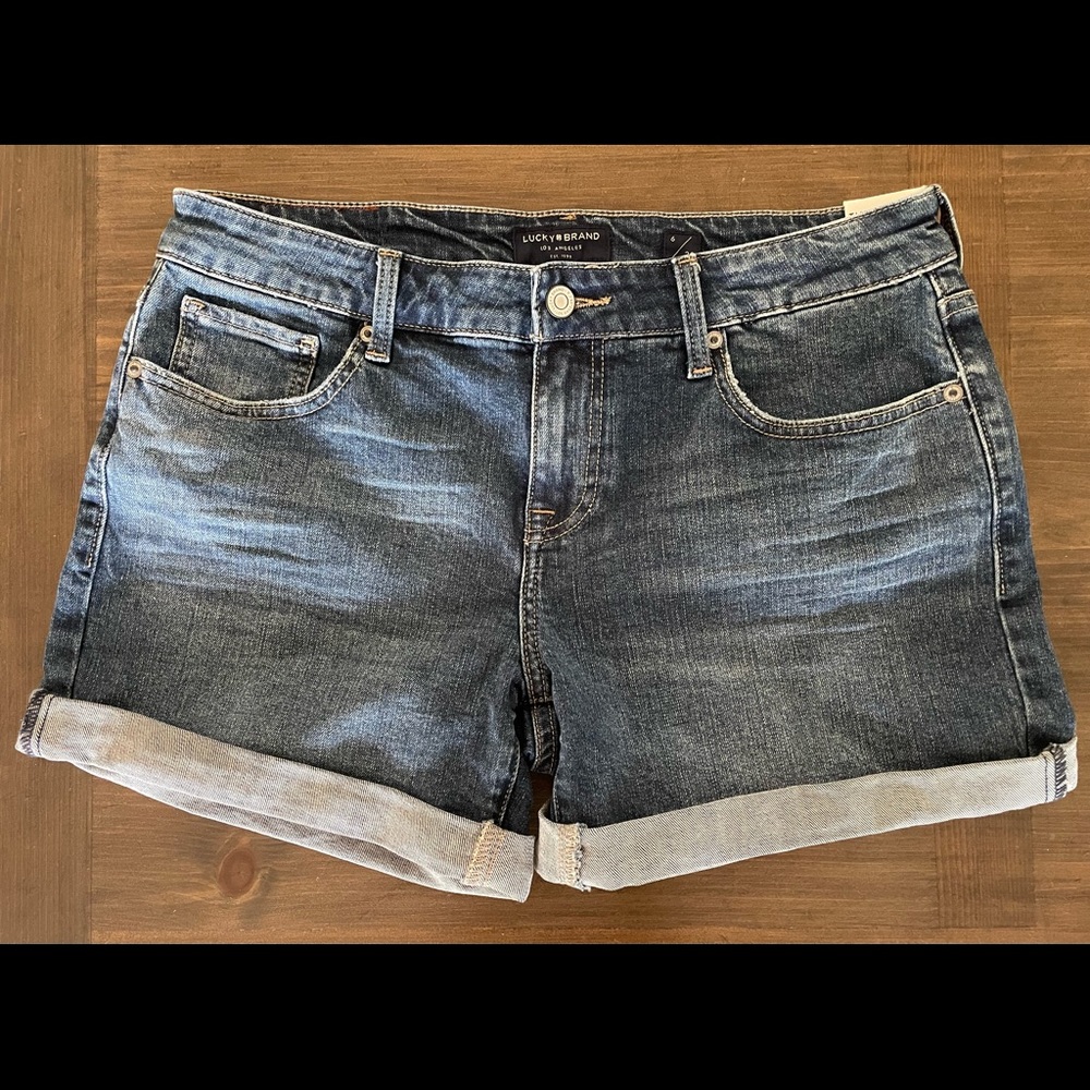 BRAND NEW Lucky Shorts Size 6/28